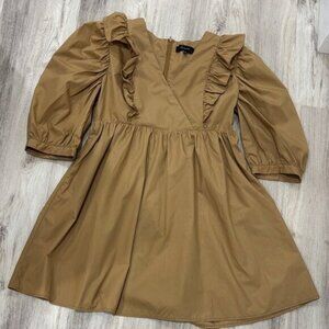 En Saison Tan Dress with Ruffles SIZE Medium like new